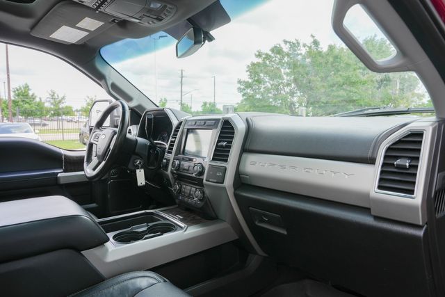 2018 Ford F-250 Super Duty Lariat CREW CAB FX4 / DIESEL 4WD | Dallas, TX | Rocky Mountain Truck Stop Dallas