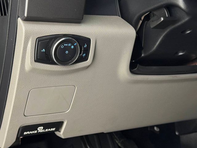 2018 Ford F-250 Super Duty XLT 4x4 4dr Crew Cab 8 ft. LB Pickup | Houston, TX | Houston Auto Credit 2018 Ford F-250 Super Duty XLT 4x4 4dr Crew Cab 8 ft. LB Pickup | Houston, TX | Houston Auto Credit