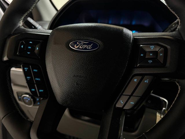 2018 Ford F-250 Super Duty XLT 4x4 4dr Crew Cab 8 ft. LB Pickup | Houston, TX | Houston Auto Credit 2018 Ford F-250 Super Duty XLT 4x4 4dr Crew Cab 8 ft. LB Pickup | Houston, TX | Houston Auto Credit