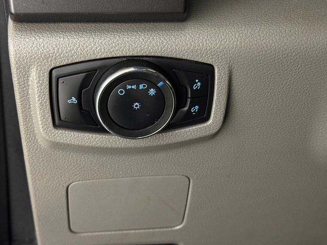 2018 Ford F-250 Super Duty XLT 4x4 4dr Crew Cab 8 ft. LB Pickup | Houston, TX | Houston Auto Credit 2018 Ford F-250 Super Duty XLT 4x4 4dr Crew Cab 8 ft. LB Pickup | Houston, TX | Houston Auto Credit