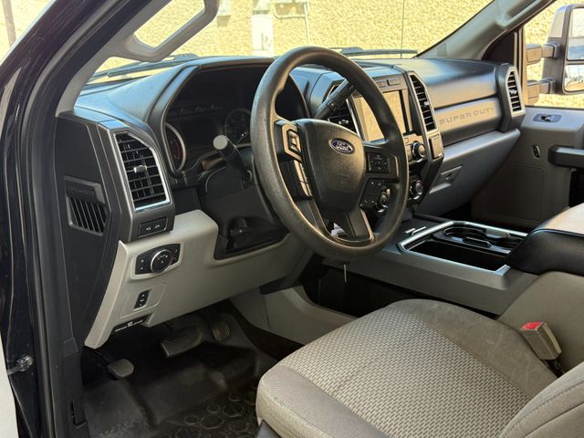 2018 Ford F-250 XLT FX4  6.7L DIESEL 4 NEW TIRES 