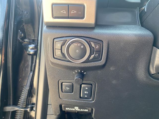 2018 Ford Super Duty F-350 SRW Pickup Platinum | Maryland Heights, MO | Continental Auto Sales