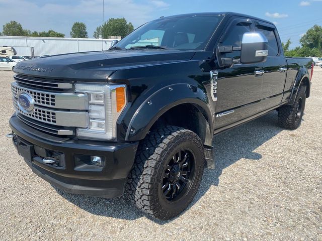 2018 Ford Super Duty F-350 SRW Pickup Platinum | Maryland Heights, MO | Continental Auto Sales