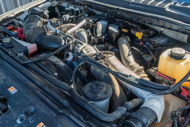 2018 Ford F-350 Super Duty Lariat CREW CAB LONG BED FX4 / 4X4 CLEAN CARFAX | Dallas, TX | Rocky Mountain Truck Stop Dallas 2018 Ford F-350 Super Duty Lariat CREW CAB LONG BED FX4 / 4X4 CLEAN CARFAX | Dallas, TX | Rocky Mountain Truck Stop Dallas