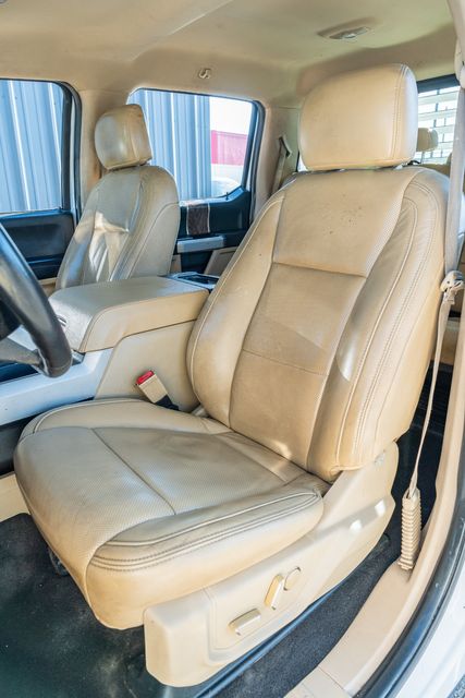 2018 Ford F-350 Super Duty Lariat CREW CAB LONG BED FX4 / 4X4 CLEAN CARFAX | Austin, TX | Rocky Mountain Truck Stop Austin 2018 Ford F-350 Super Duty Lariat CREW CAB LONG BED FX4 / 4X4 CLEAN CARFAX | Austin, TX | Rocky Mountain Truck Stop Austin