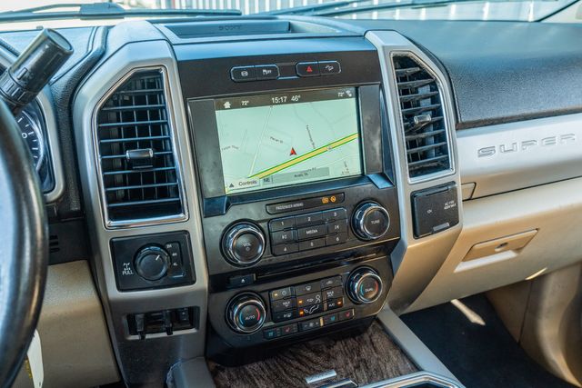 2018 Ford F-350 Super Duty Lariat CREW CAB LONG BED FX4 / 4X4 CLEAN CARFAX | Dallas, TX | Rocky Mountain Truck Stop Dallas 2018 Ford F-350 Super Duty Lariat CREW CAB LONG BED FX4 / 4X4 CLEAN CARFAX | Dallas, TX | Rocky Mountain Truck Stop Dallas