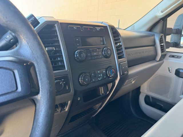 2018 Ford F-350 Super Duty XL Crew Cab Flatbed 4x4 | Corpus Christi, TX | Discount Motor Company