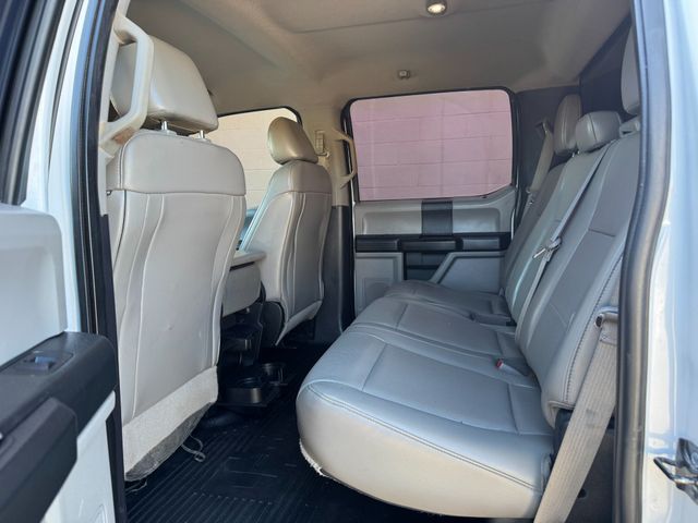 2018 Ford F-350 Super Duty XL Crew Cab Flatbed 4x4 | Corpus Christi, TX | Discount Motor Company 2018 Ford F-350 Super Duty XL Crew Cab Flatbed 4x4 | Corpus Christi, TX | Discount Motor Company