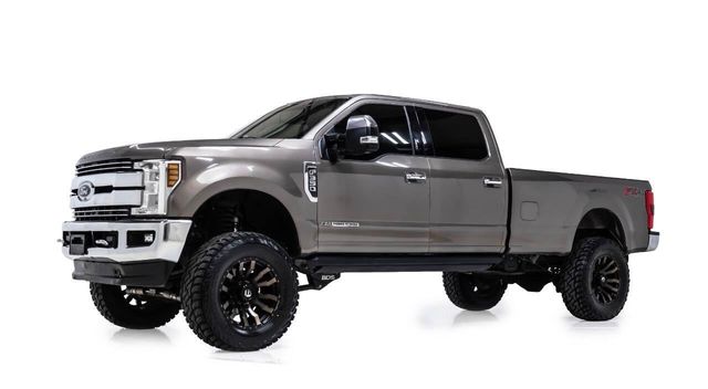 2018 Ford F-350 Super Duty Lariat 4x4 4dr Crew Cab 6.8 ft. SB SRW Pickup | Houston, TX | Houston Auto Credit 2018 Ford F-350 Super Duty Lariat 4x4 4dr Crew Cab 6.8 ft. SB SRW Pickup | Houston, TX | Houston Auto Credit