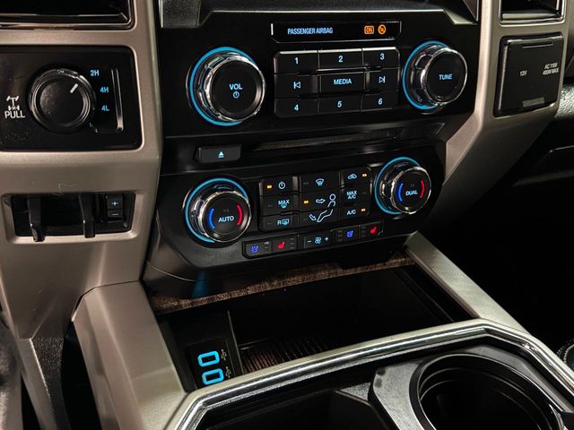 2018 Ford F-350 Super Duty Lariat 4x4 4dr Crew Cab 6.8 ft. SB SRW Pickup | Houston, TX | Houston Auto Credit