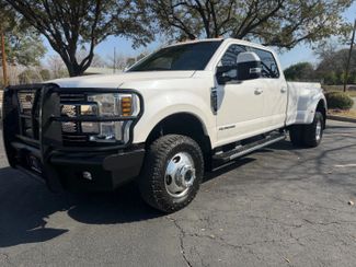 2018 Ford F-350 Super Duty Lariat Pickup 4D 8 ft | New Braunfels, TX | Country Auto Mart