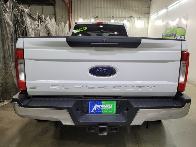 2018 Ford F-450 Super Duty XL Crew - Financing - Zero Dealer Fees - | Dickinson, ND | Autorama Auto Sales and Rentals 2018 Ford F-450 Super Duty XL Crew - Financing - Zero Dealer Fees - | Dickinson, ND | Autorama Auto Sales and Rentals