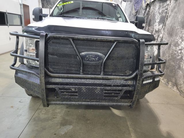 2018 Ford F-450 Super Duty XL Crew - Financing - Zero Dealer Fees - | Dickinson, ND | Autorama Auto Sales and Rentals 2018 Ford F-450 Super Duty XL Crew - Financing - Zero Dealer Fees - | Dickinson, ND | Autorama Auto Sales and Rentals