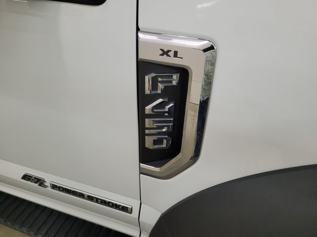 2018 Ford F-450 Super Duty XL Crew - Financing - Zero Dealer Fees - | Dickinson, ND | Autorama Auto Sales and Rentals 2018 Ford F-450 Super Duty XL Crew - Financing - Zero Dealer Fees - | Dickinson, ND | Autorama Auto Sales and Rentals