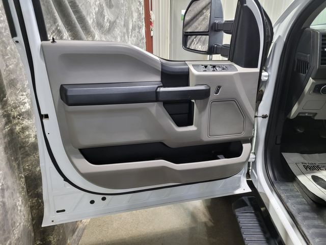 2018 Ford F-450 Super Duty XL Crew - Financing - Zero Dealer Fees - | Dickinson, ND | Autorama Auto Sales and Rentals 2018 Ford F-450 Super Duty XL Crew - Financing - Zero Dealer Fees - | Dickinson, ND | Autorama Auto Sales and Rentals