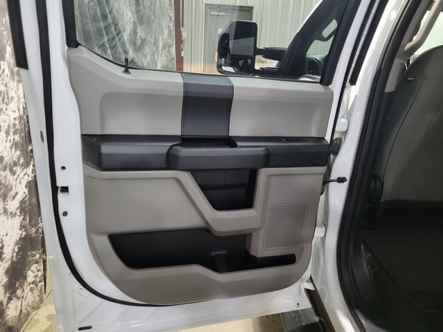 2018 Ford F-450 Super Duty XL Crew - Financing - Zero Dealer Fees - | Dickinson, ND | Autorama Auto Sales and Rentals 2018 Ford F-450 Super Duty XL Crew - Financing - Zero Dealer Fees - | Dickinson, ND | Autorama Auto Sales and Rentals