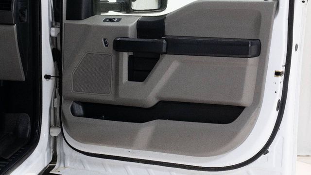 2018 Ford F-550 Super Duty 4X4 2dr Regular Cab 145.3 205.3 in. WB | Houston, TX | Houston Auto Credit 2018 Ford F-550 Super Duty 4X4 2dr Regular Cab 145.3 205.3 in. WB | Houston, TX | Houston Auto Credit