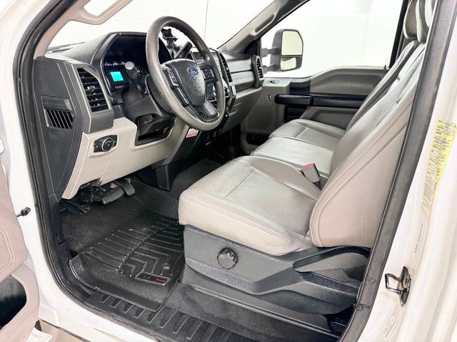 2018 Ford F-550 Super Duty 4X4 2dr Regular Cab 145.3 205.3 in. WB | Houston, TX | Houston Auto Credit 2018 Ford F-550 Super Duty 4X4 2dr Regular Cab 145.3 205.3 in. WB | Houston, TX | Houston Auto Credit