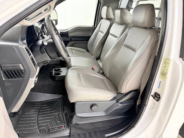 2018 Ford F-550 Super Duty 4X4 2dr Regular Cab 145.3 205.3 in. WB | Houston, TX | Houston Auto Credit 2018 Ford F-550 Super Duty 4X4 2dr Regular Cab 145.3 205.3 in. WB | Houston, TX | Houston Auto Credit