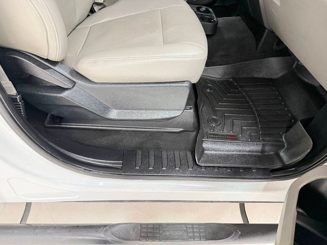 2018 Ford F-550 Super Duty 4X4 2dr Regular Cab 145.3 205.3 in. WB | Houston, TX | Houston Auto Credit 2018 Ford F-550 Super Duty 4X4 2dr Regular Cab 145.3 205.3 in. WB | Houston, TX | Houston Auto Credit