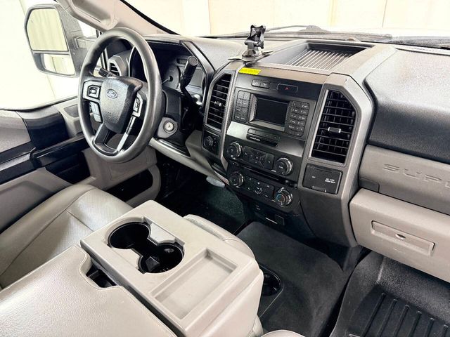 2018 Ford F-550 Super Duty 4X4 2dr Regular Cab 145.3 205.3 in. WB | Houston, TX | Houston Auto Credit 2018 Ford F-550 Super Duty 4X4 2dr Regular Cab 145.3 205.3 in. WB | Houston, TX | Houston Auto Credit