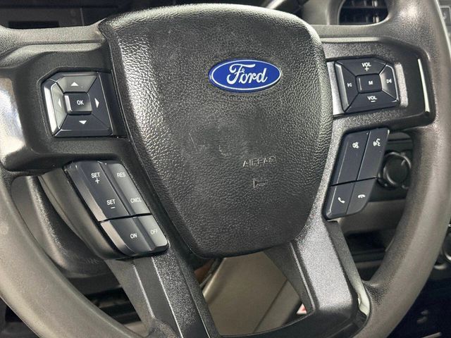 2018 Ford F-550 Super Duty 4X4 2dr Regular Cab 145.3 205.3 in. WB | Houston, TX | Houston Auto Credit 2018 Ford F-550 Super Duty 4X4 2dr Regular Cab 145.3 205.3 in. WB | Houston, TX | Houston Auto Credit