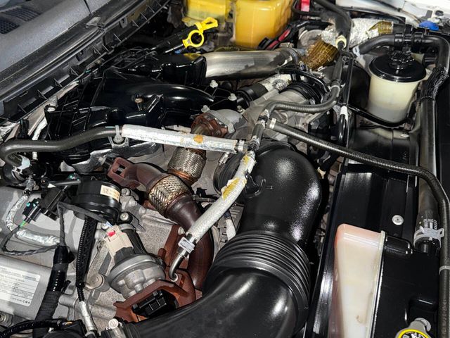 2018 Ford F-550 Super Duty 4X4 2dr Regular Cab 145.3 205.3 in. WB | Houston, TX | Houston Auto Credit 2018 Ford F-550 Super Duty 4X4 2dr Regular Cab 145.3 205.3 in. WB | Houston, TX | Houston Auto Credit