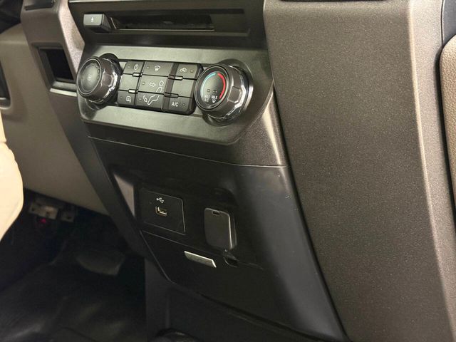 2018 Ford F-550 Super Duty 4X4 2dr Regular Cab 145.3 205.3 in. WB | Houston, TX | Houston Auto Credit