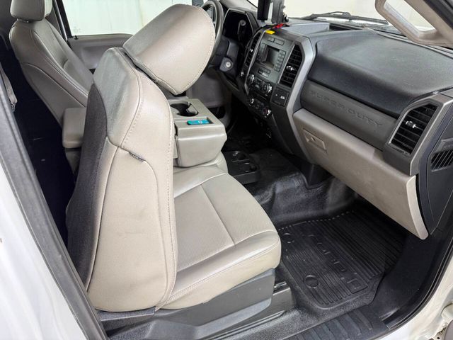 2018 Ford F-550 Super Duty 4X4 2dr Regular Cab 145.3 205.3 in. WB | Houston, TX | Houston Auto Credit