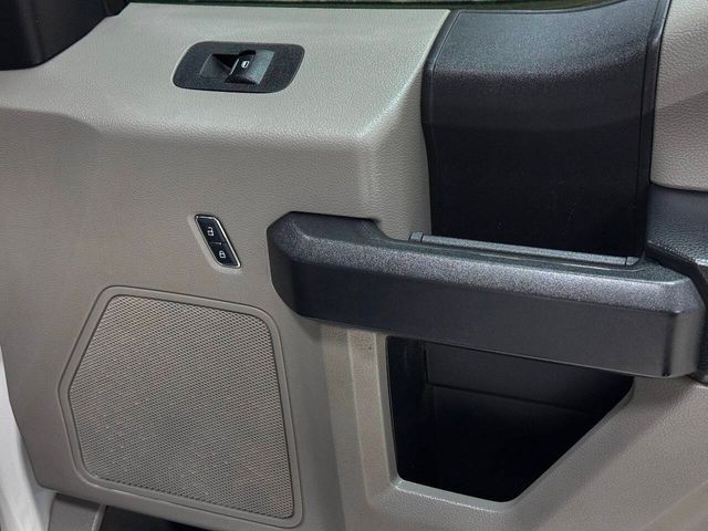 2018 Ford F-550 Super Duty 4X4 2dr Regular Cab 145.3 205.3 in. WB | Houston, TX | Houston Auto Credit