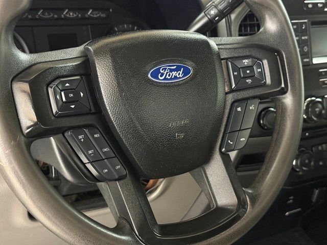 2018 Ford F-550 Super Duty 4X4 2dr Regular Cab 145.3 205.3 in. WB | Houston, TX | Houston Auto Credit 2018 Ford F-550 Super Duty 4X4 2dr Regular Cab 145.3 205.3 in. WB | Houston, TX | Houston Auto Credit