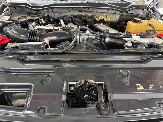 2018 Ford F-550 Super Duty 4X4 2dr Regular Cab 145.3 205.3 in. WB | Houston, TX | Houston Auto Credit