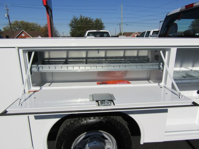 2018 Ford F250 Crew Cab 2wd with New 8' Reading Utility Bed 2018 Ford F250 Crew Cab 2wd with New 8' Reading Utility Bed