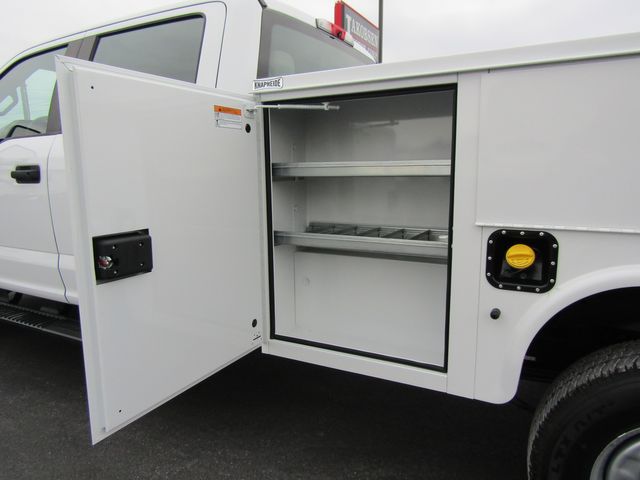 2018 Ford F250 Crew Cab 4x4 with New 8' Knapheide Utility Bed