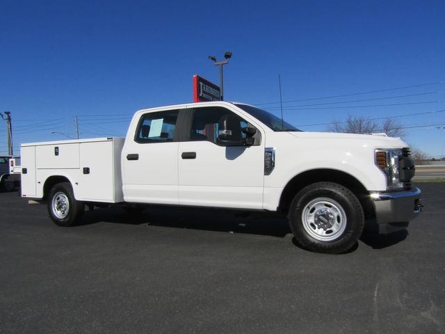 2018 Ford F250 Crew Cab 2wd with New 8' Knapheide Utility Bed