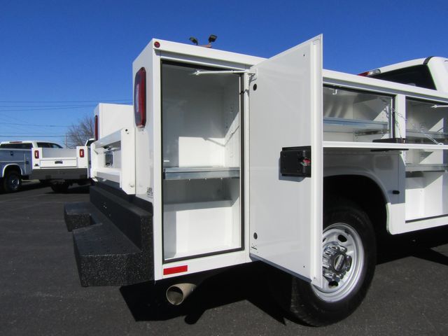 2018 Ford F250 Crew Cab 2wd with New 8' Knapheide Utility Bed