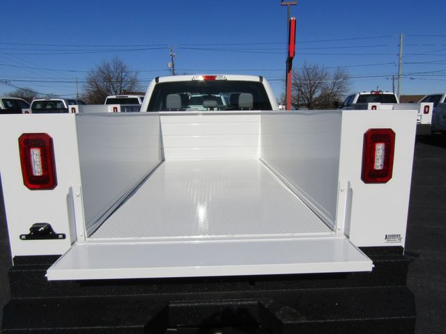 2018 Ford F250 Crew Cab 2wd with New 8' Knapheide Utility Bed