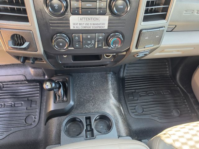 2018 Ford F550 4X4 ALTEC METRO FORESTRY DUMP ALTEC AT37G CHIPER BED 4X4 DIESEL | Irving, TX | Pinnacle Trucks