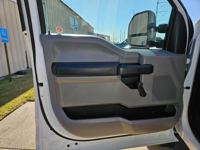 2018 Ford F550 ALTEC 45FT BUCKET TRUCK ALTEC AT40G TELESCOPING AND ARTICULATING | Irving, TX | Pinnacle Trucks 2018 Ford F550 ALTEC 45FT BUCKET TRUCK ALTEC AT40G TELESCOPING AND ARTICULATING | Irving, TX | Pinnacle Trucks