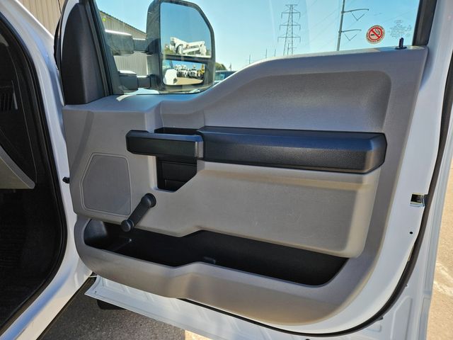 2018 Ford F550 ALTEC 45FT BUCKET TRUCK ALTEC AT40G TELESCOPING AND ARTICULATING | Irving, TX | Pinnacle Trucks 2018 Ford F550 ALTEC 45FT BUCKET TRUCK ALTEC AT40G TELESCOPING AND ARTICULATING | Irving, TX | Pinnacle Trucks