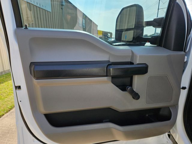 2018 Ford F550 ALTEC 45FT TELESCOPING BUCKET TRUCK ALTEC AT40G 6.7 POWERSTROKE DIESEL | Irving, TX | Pinnacle Trucks