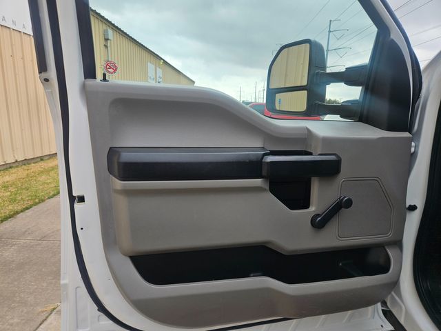 2018 Ford F550 AT37G 42FT TELESCOPING AND ARTICULATING 4x4 POWERSTROKE 85K MILES | Irving, TX | Pinnacle Trucks 2018 Ford F550 AT37G 42FT TELESCOPING AND ARTICULATING 4x4 POWERSTROKE 85K MILES | Irving, TX | Pinnacle Trucks