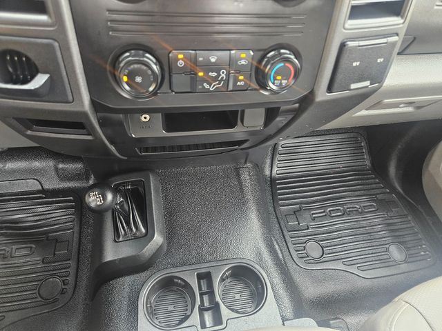 2018 Ford F550 AT37G 42FT TELESCOPING AND ARTICULATING 4x4 POWERSTROKE 85K MILES | Irving, TX | Pinnacle Trucks 2018 Ford F550 AT37G 42FT TELESCOPING AND ARTICULATING 4x4 POWERSTROKE 85K MILES | Irving, TX | Pinnacle Trucks