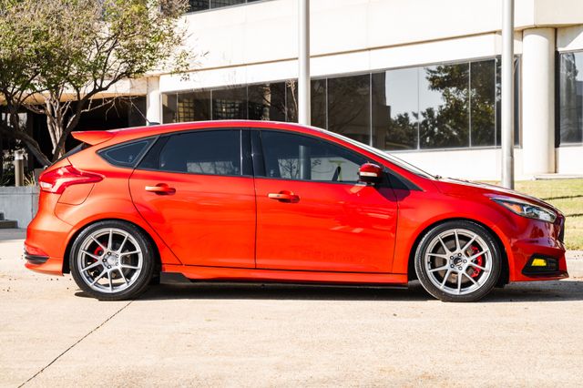 2018 Ford Focus ST | Addison, TX | Apex Auto Sports 2018 Ford Focus ST | Addison, TX | Apex Auto Sports