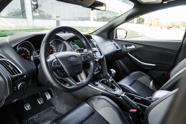 2018 Ford Focus ST | Addison, TX | Apex Auto Sports 2018 Ford Focus ST | Addison, TX | Apex Auto Sports