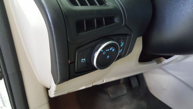 2018 Ford Focus SE | Carrollton, TX | Legend Motorcars of Carrollton