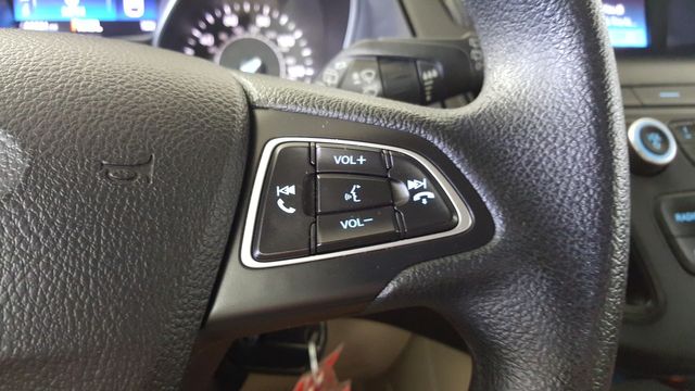 2018 Ford Focus SE | Carrollton, TX | Legend Motorcars of Carrollton