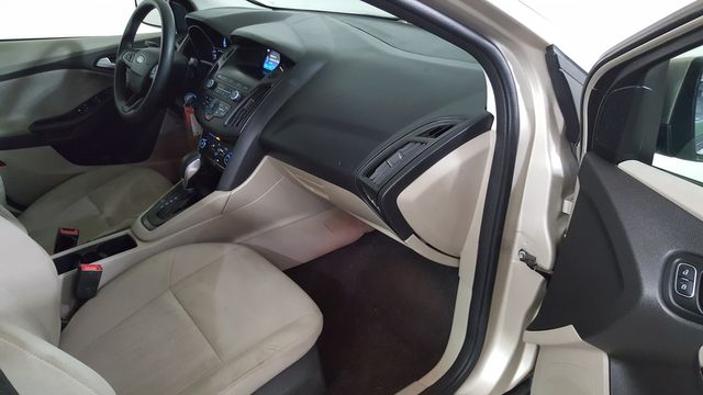 2018 Ford Focus SE | Carrollton, TX | Legend Motorcars of Carrollton 2018 Ford Focus SE | Carrollton, TX | Legend Motorcars of Carrollton