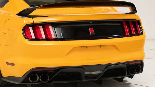 2018 Ford Mustang Shelby GT350R 2dr Fastback | Houston, TX | Houston Auto Credit