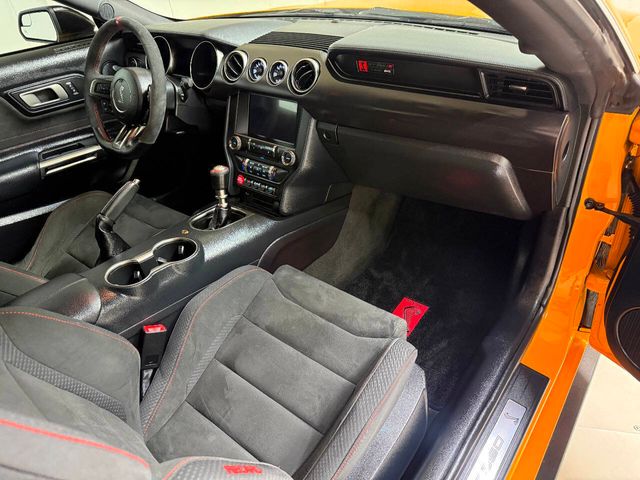 2018 Ford Mustang Shelby GT350R 2dr Fastback | Houston, TX | Houston Auto Credit 2018 Ford Mustang Shelby GT350R 2dr Fastback | Houston, TX | Houston Auto Credit